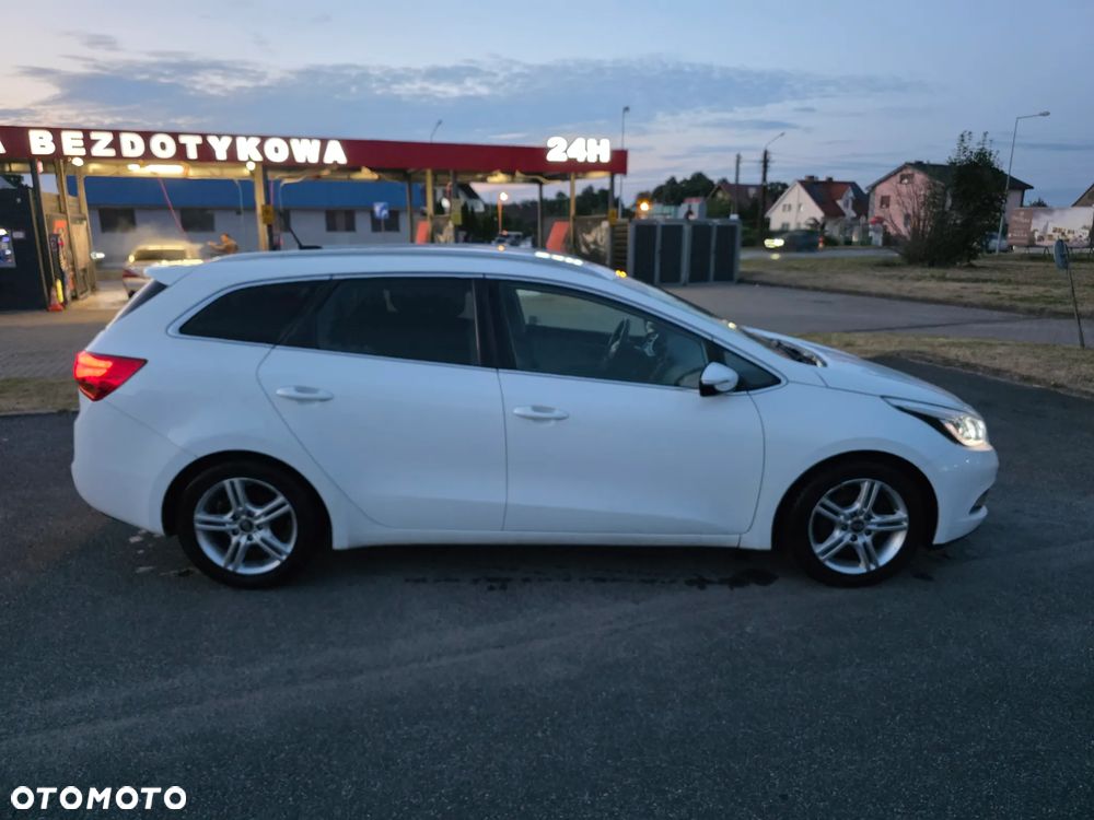 Kia Ceed 1.6 GDI L Business Line - 5