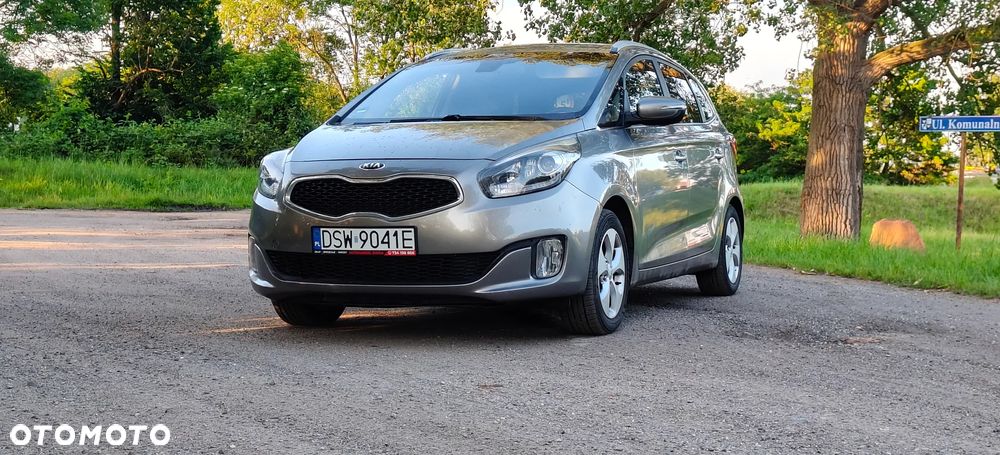 Kia Carens 1.6 GDI Dream-Team Edition - 20