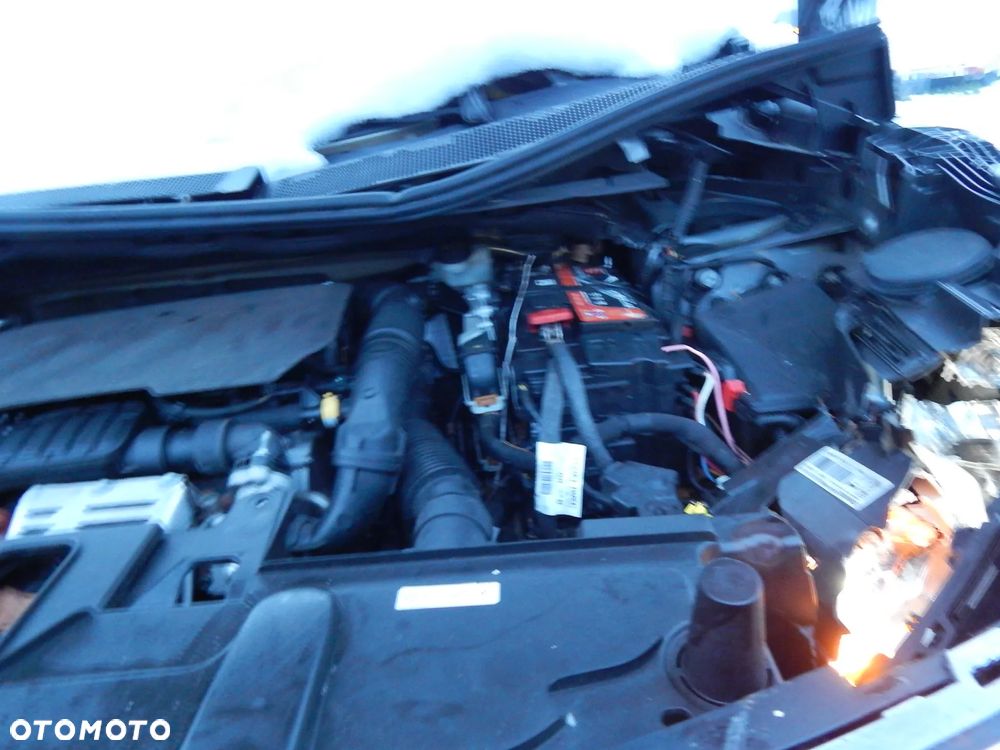 Peugeot 3008 PureTech 130 Stop & Start GPF EAT8 Allure Business-Paket - 23