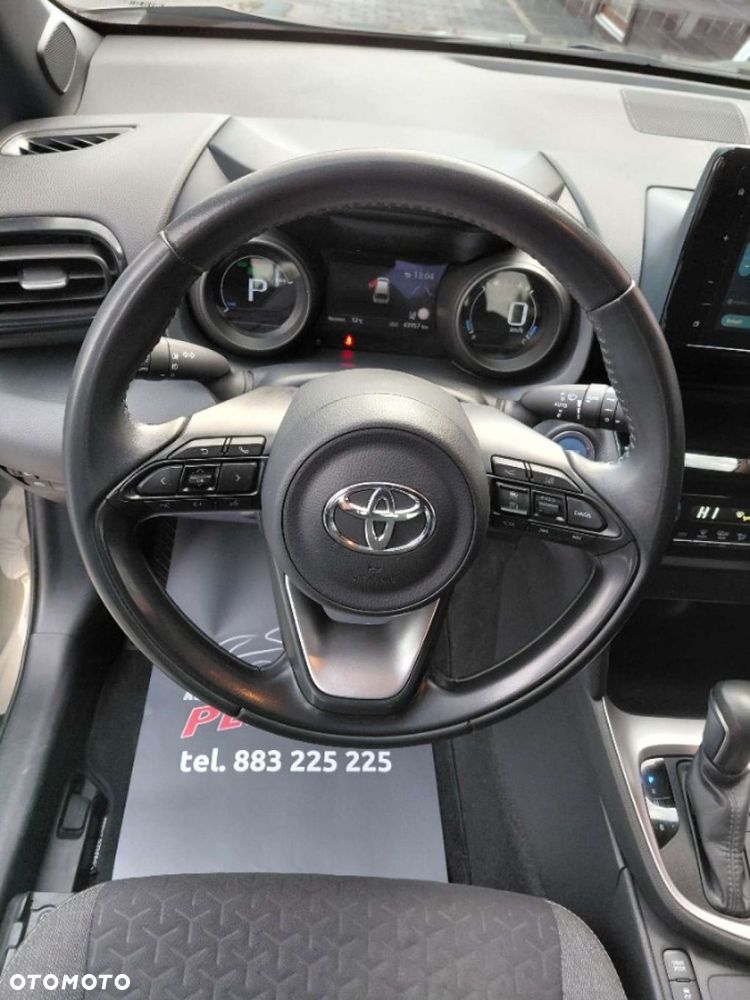 Toyota Yaris Cross - 14