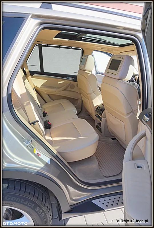 BMW X5 3.0si xDrive - 24
