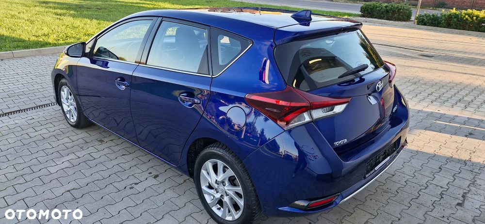 Toyota Auris 1.2 Turbo Design Edition - 6