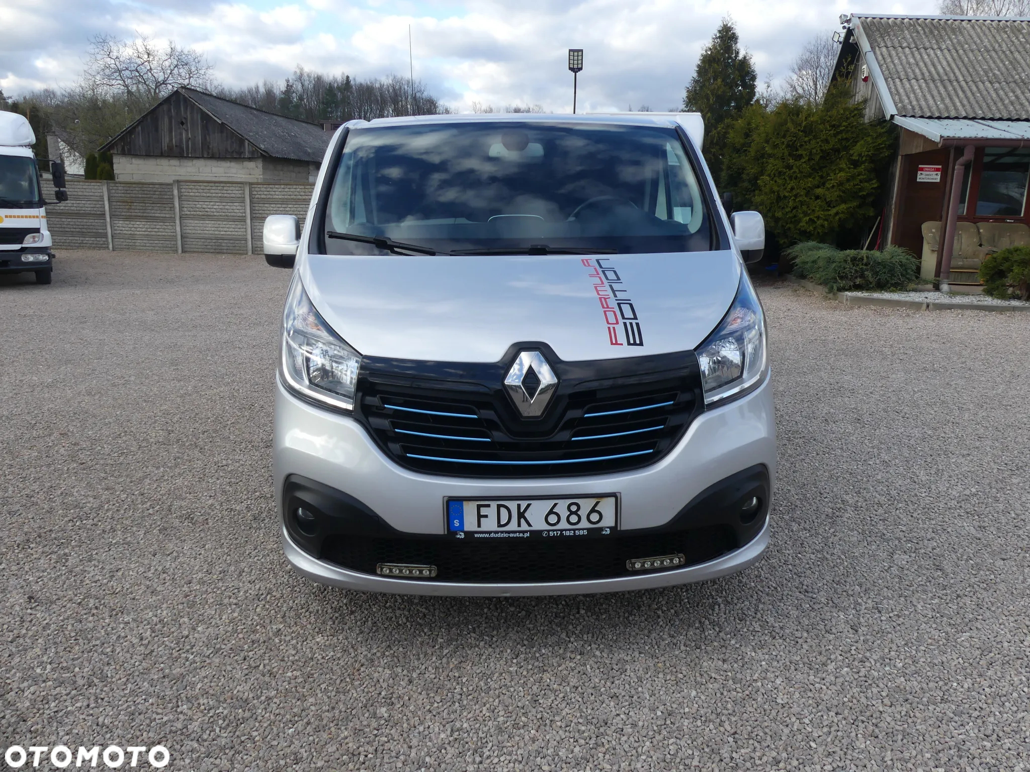 Renault TRAFIC FORMUŁA EDITION - 2