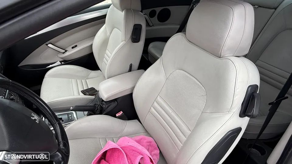 Peugeot 407 2.7 HDi V6 - 10