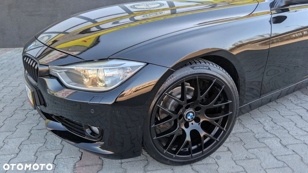 BMW Seria 3 320d DPF Blue Performance Edition Fleet - 4