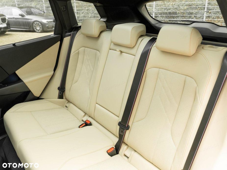 BMW X3 xM50 mHEV - 15