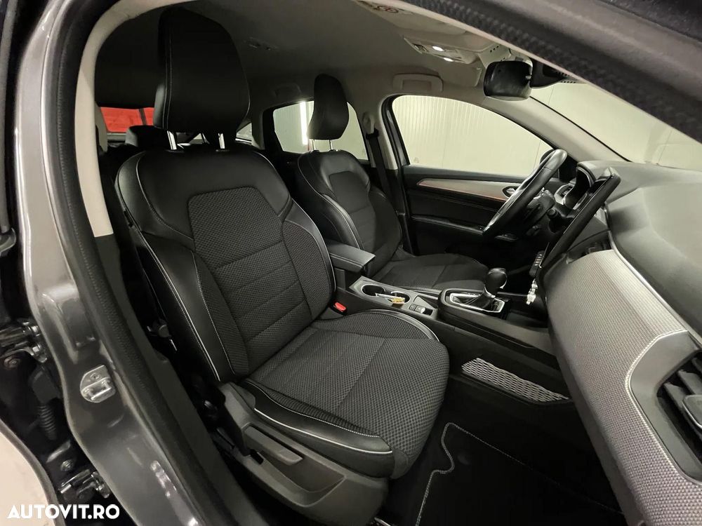 Renault Arkana MHEV 160 EDC Techno - 11