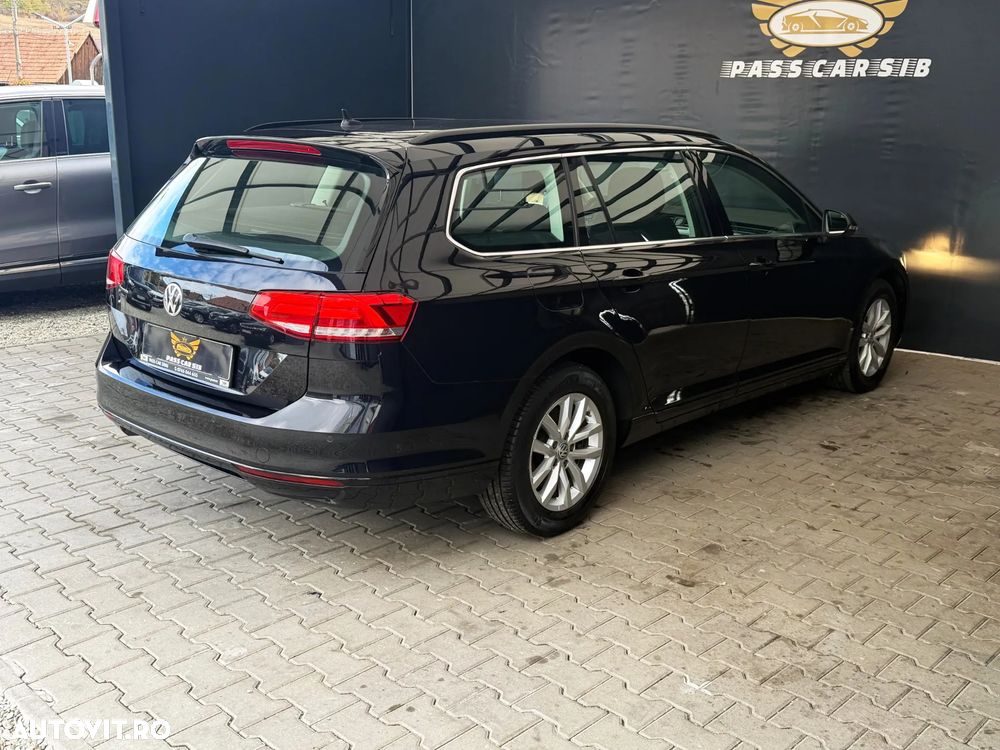 Volkswagen Passat 2.0 TDI SCR DSG BlueMotion Comfortline - 10