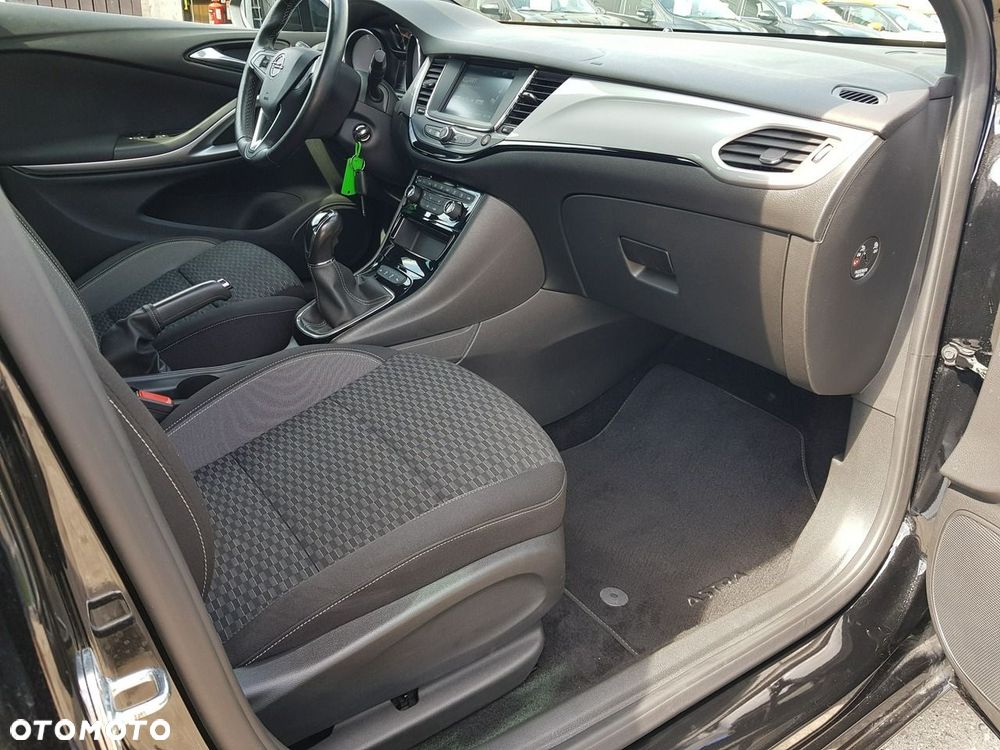 Opel Astra 1.2 T GS Line S&S - 16