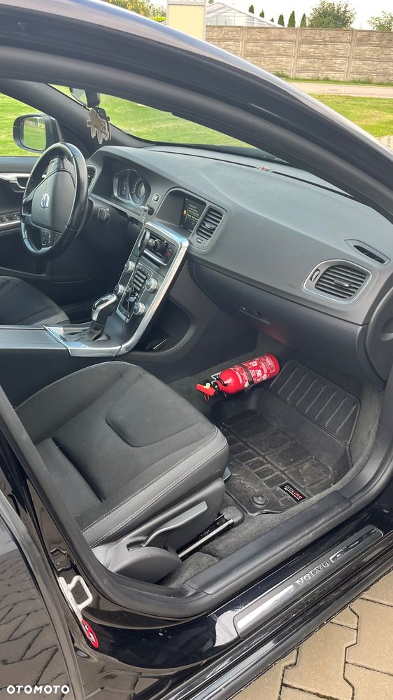 Volvo S60 D2 Kinetic - 8