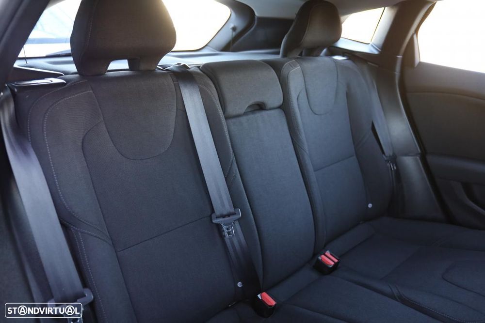 Volvo V40 2.0 D2 Kinetic - 15