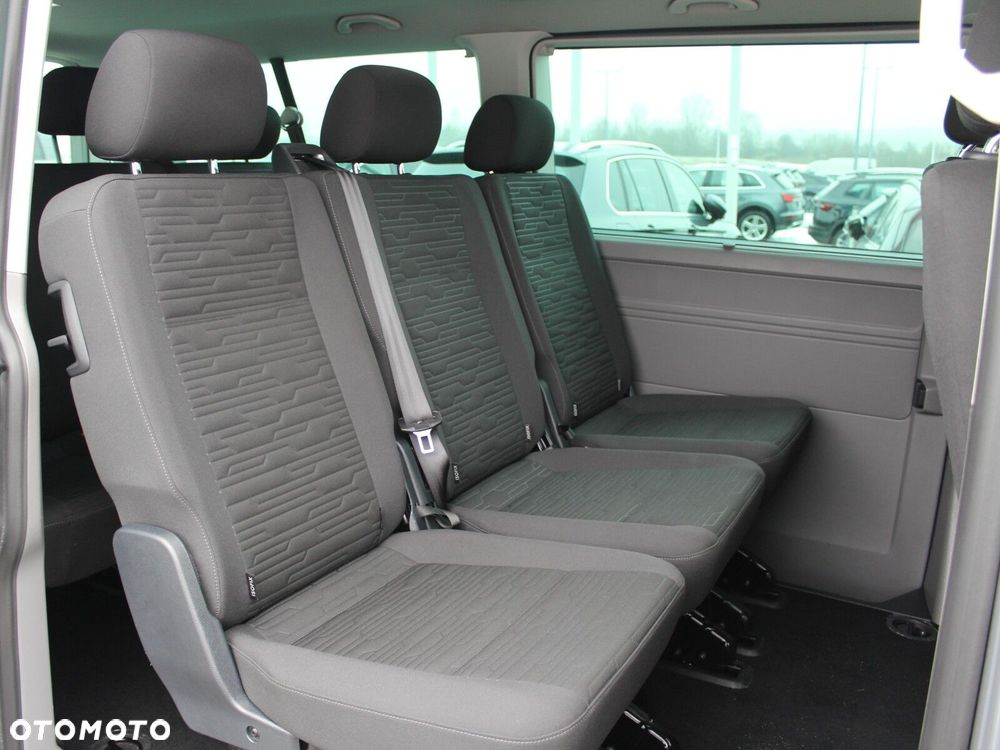 Volkswagen Caravelle - 19