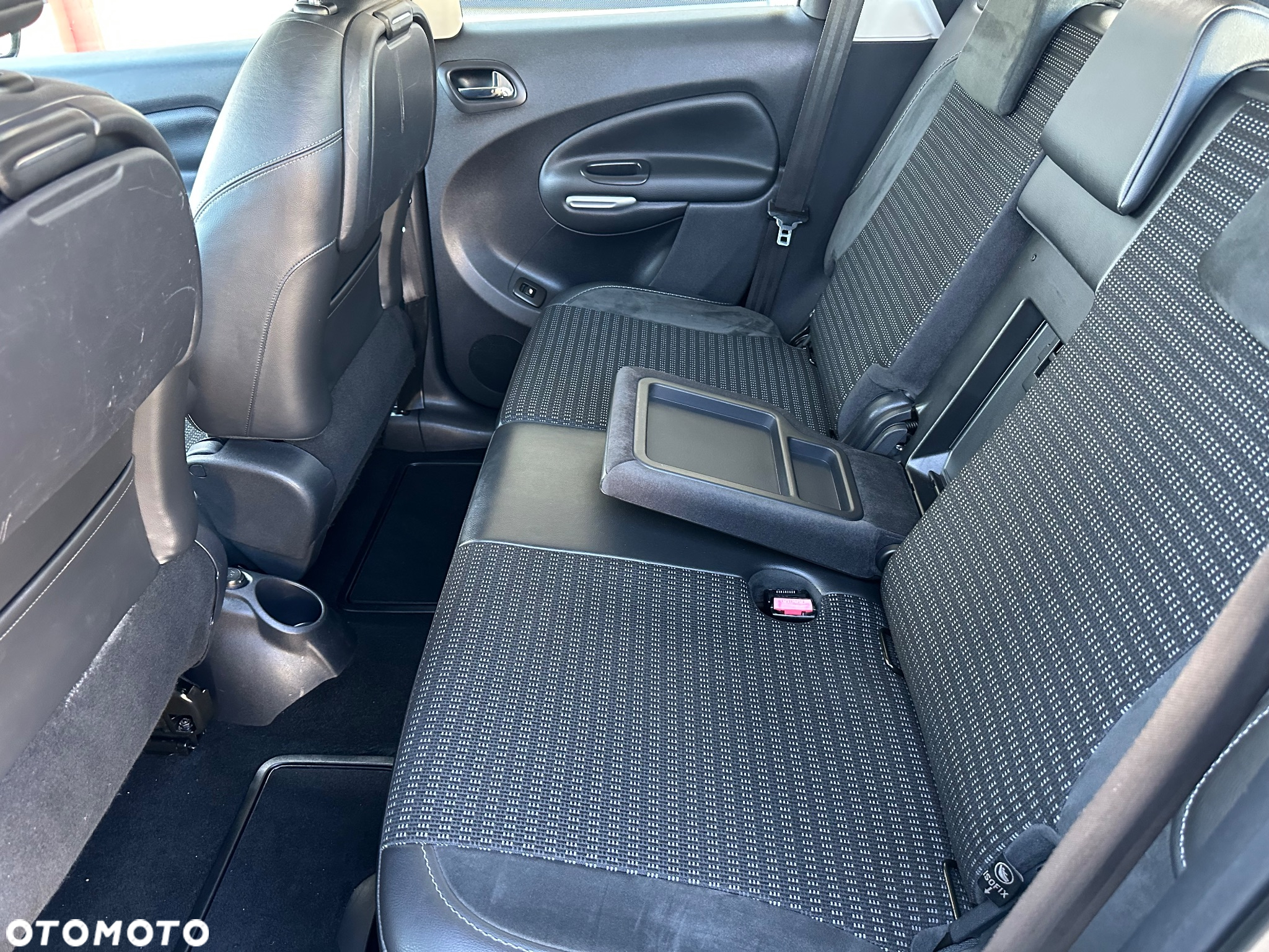 Citroën C3 Picasso 1.6i Exclusive - 37