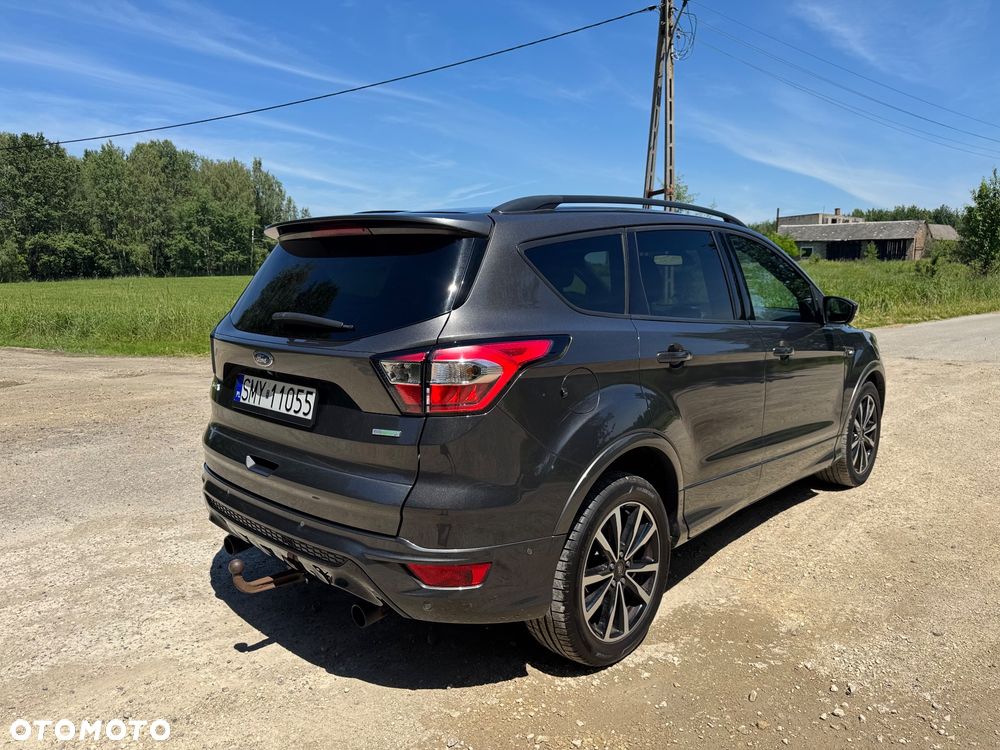 Ford Kuga 1.5 EcoBoost 2x4 ST-Line - 6