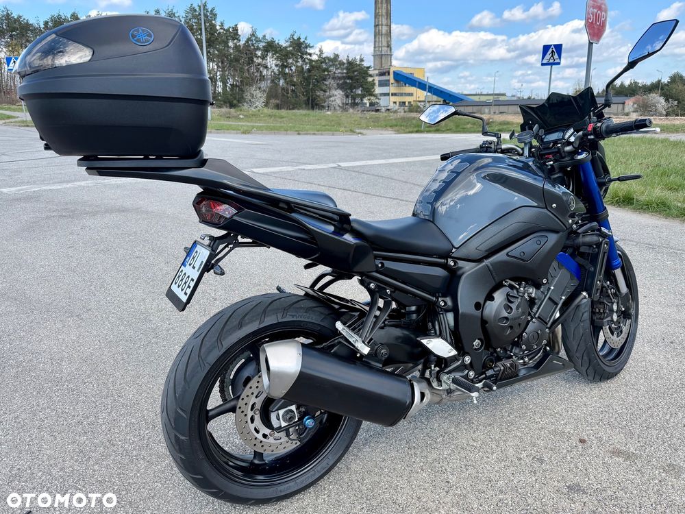Yamaha FZ8 - 8
