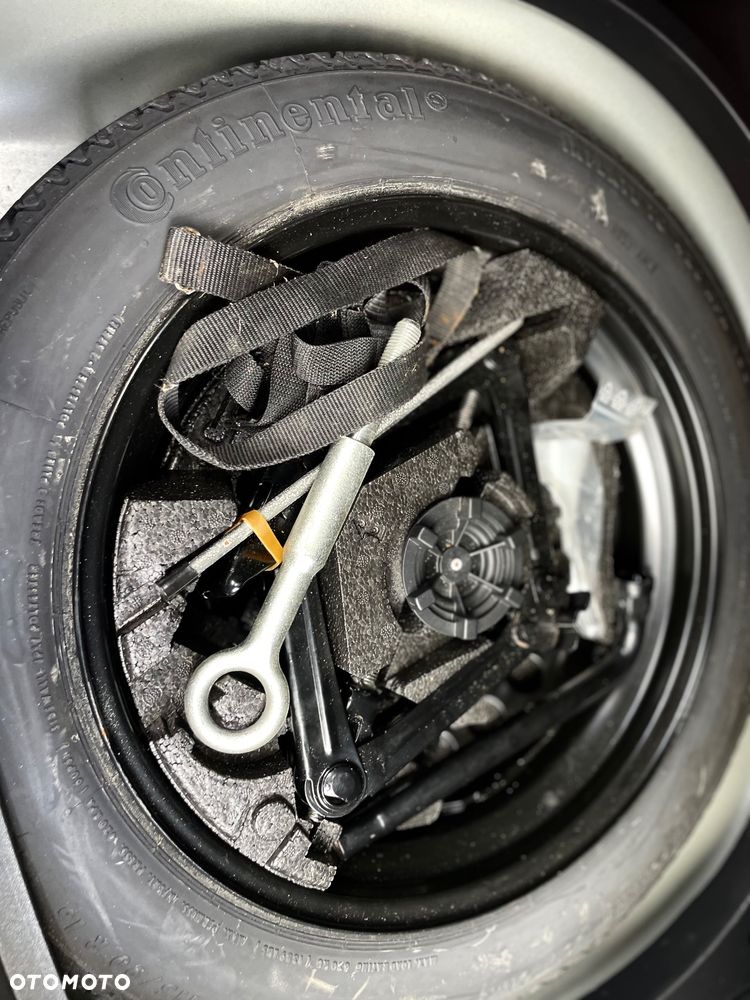 Volvo V40 D2 Inscription - 35