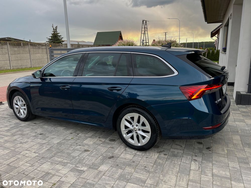 Skoda Octavia 2.0 TDI DSG Exclusive - 8