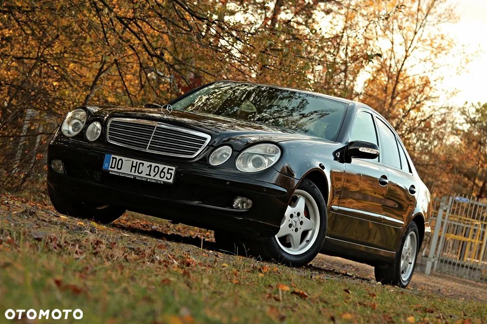 Mercedes-Benz Klasa E 220 T CDI Automatik Avantgarde - 2