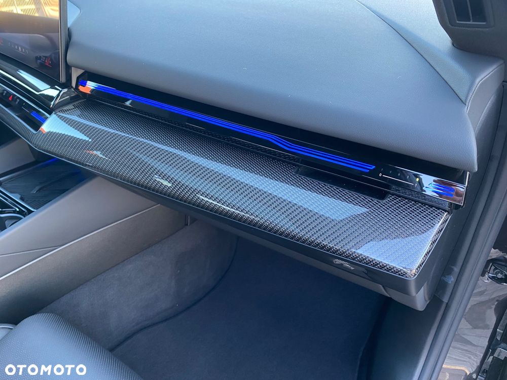 BMW Seria 5 520d xDrive - 26