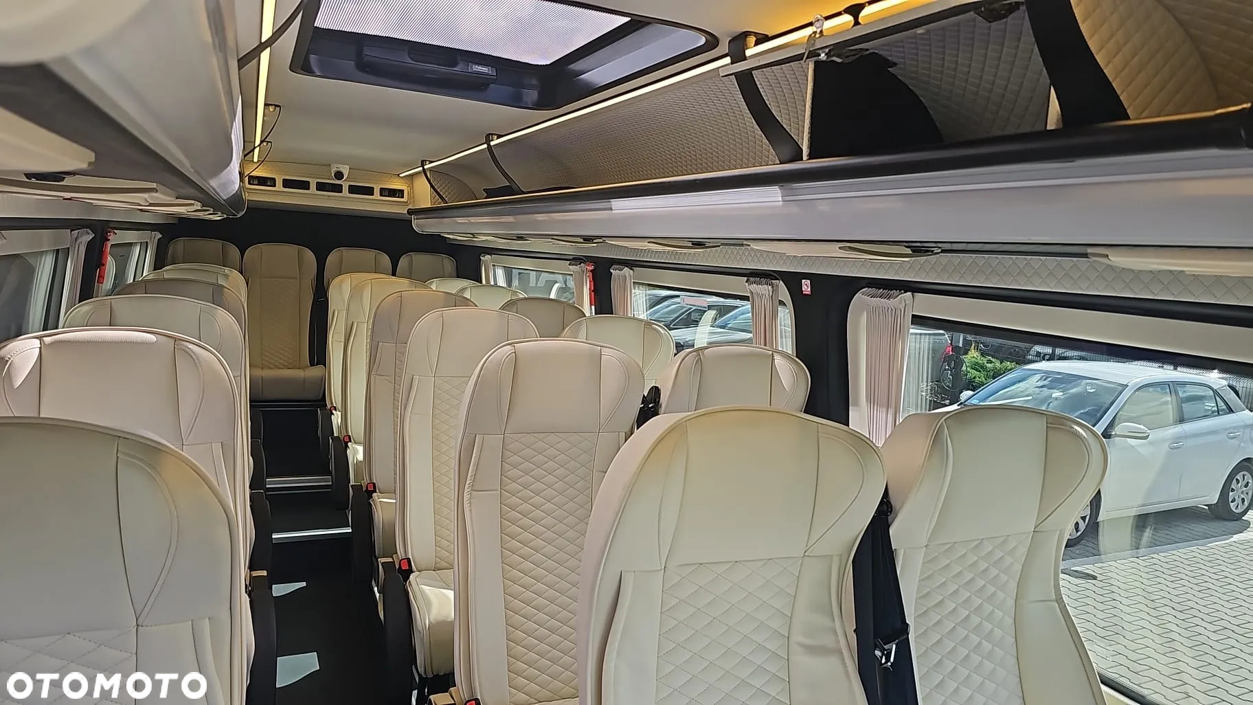 Mercedes-Benz Sprinter 519 - 13