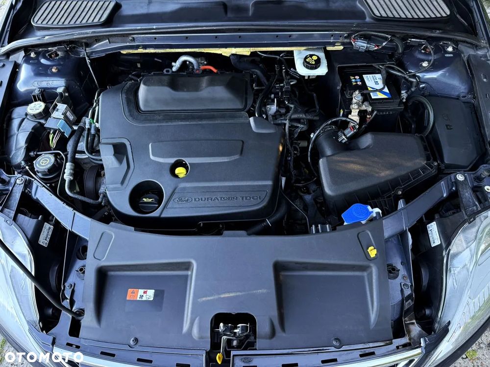 Ford Mondeo - 40