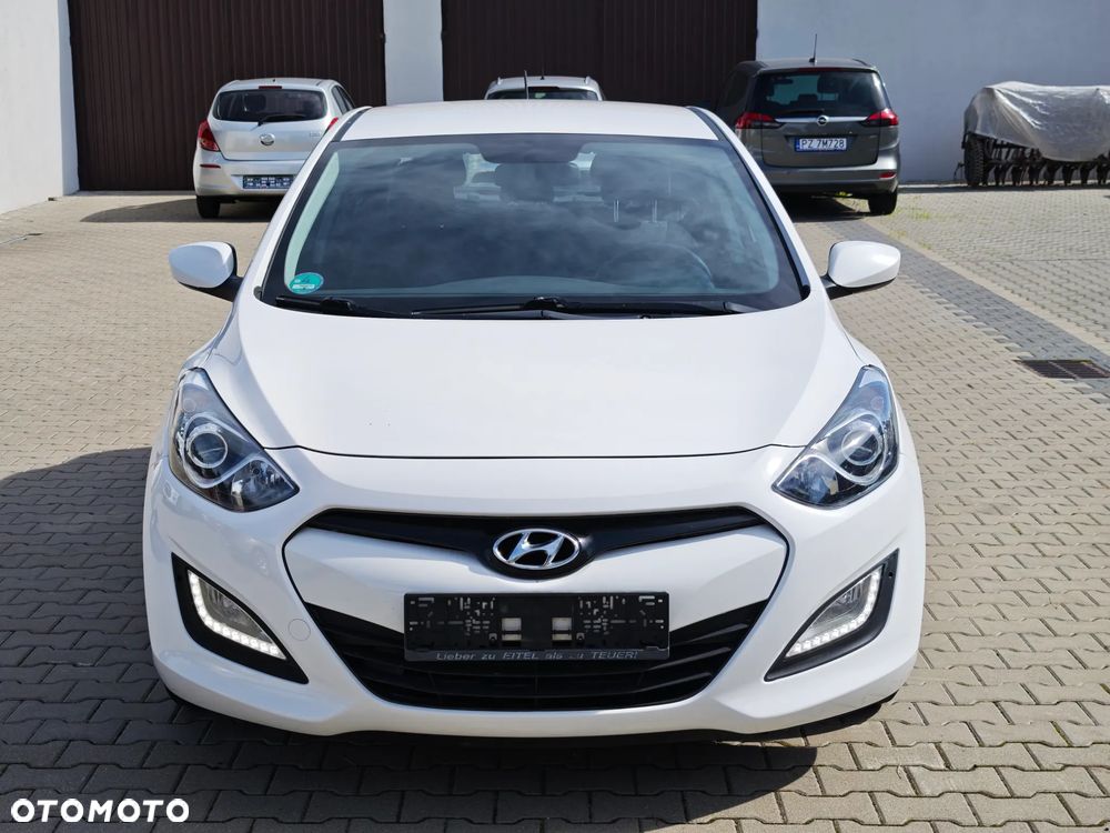 Hyundai i30 1.4 Fifa World Cup Edition - 2