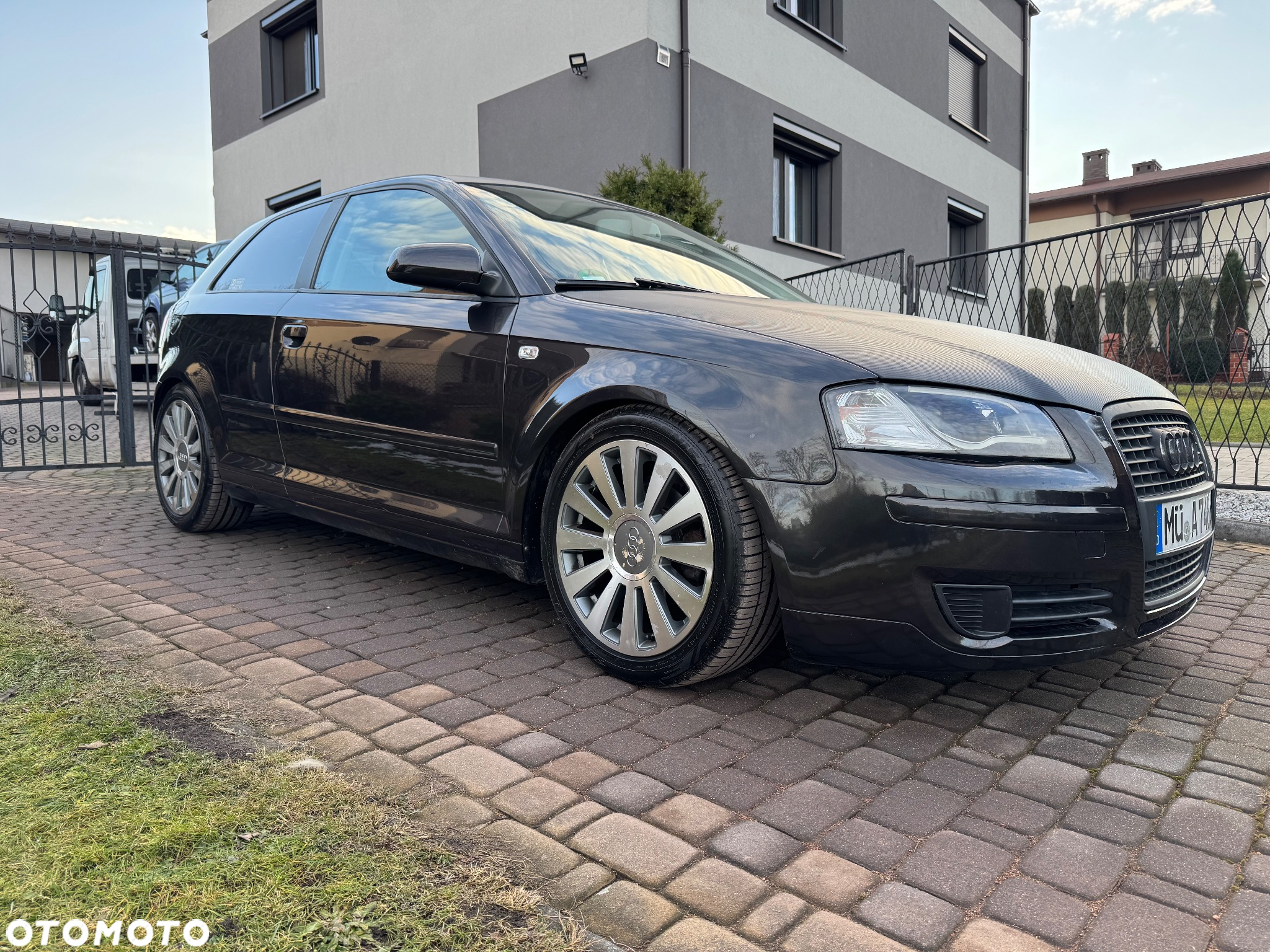 Audi A3 1.6 Ambiente - 2