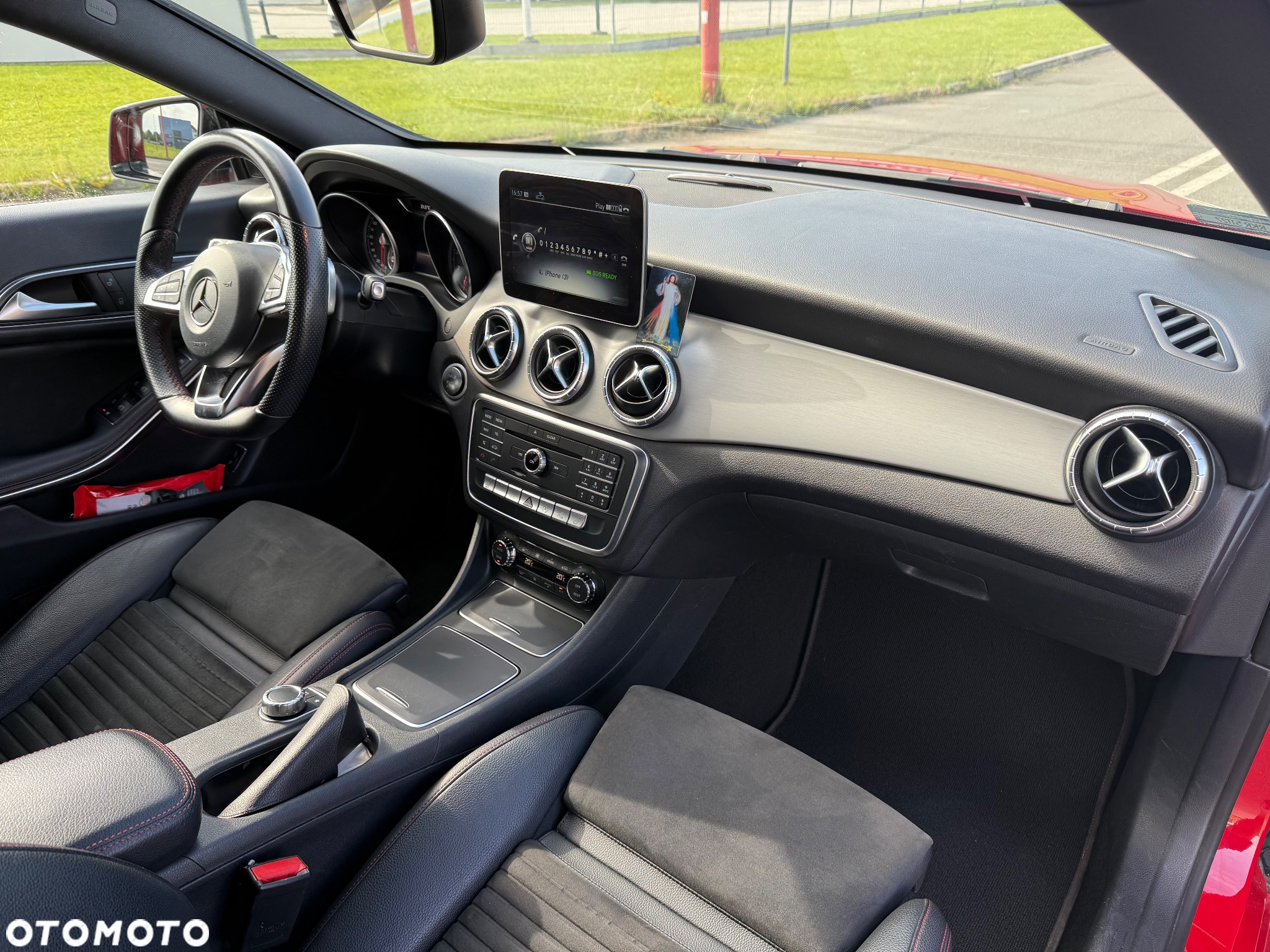 Mercedes-Benz CLA 200 7G-DCT AMG Line - 9