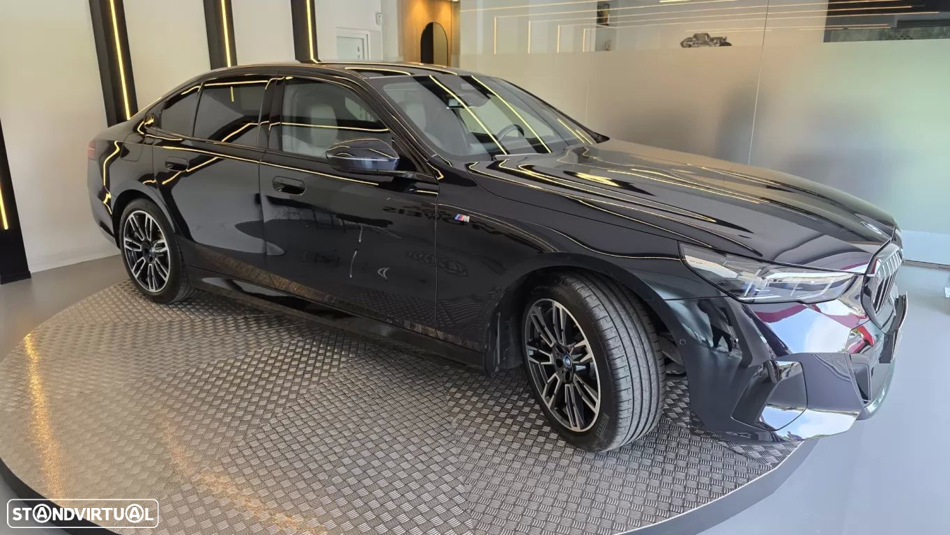 BMW 530 e Pack Desportivo M Pro - 20