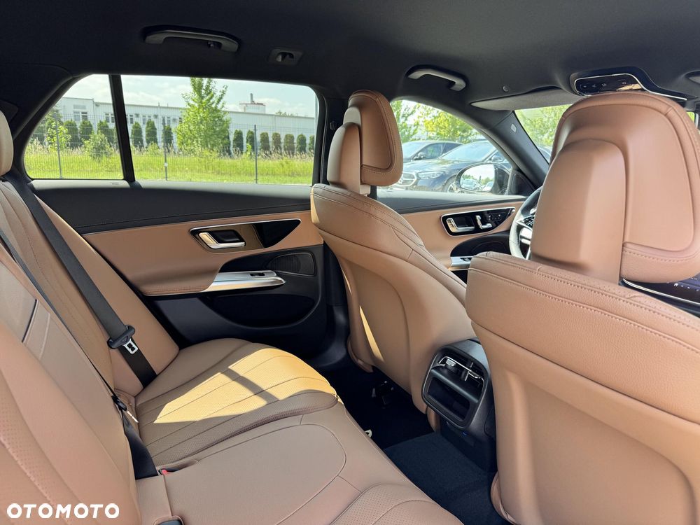 Mercedes-Benz Klasa E 220 d mHEV 4-Matic All-Terrain Avantgarde 9G-Tronic - 19