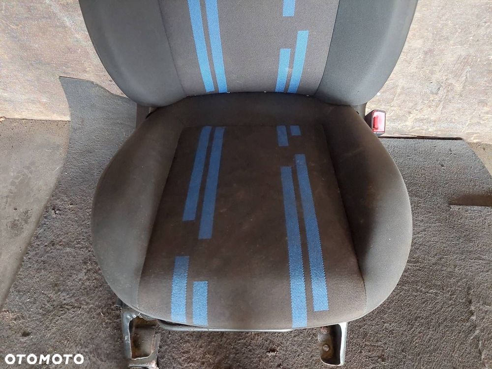 FOTEL PRAWY PRZÓD FIAT FIORINO III NEMO QUBO BIPPER - 2