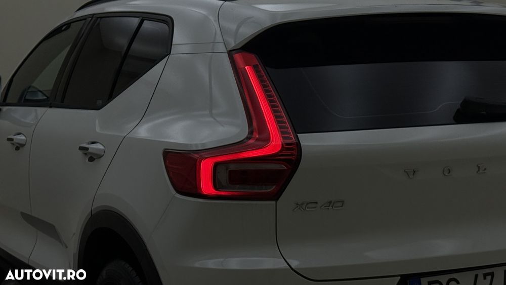 Volvo XC 40 - 18