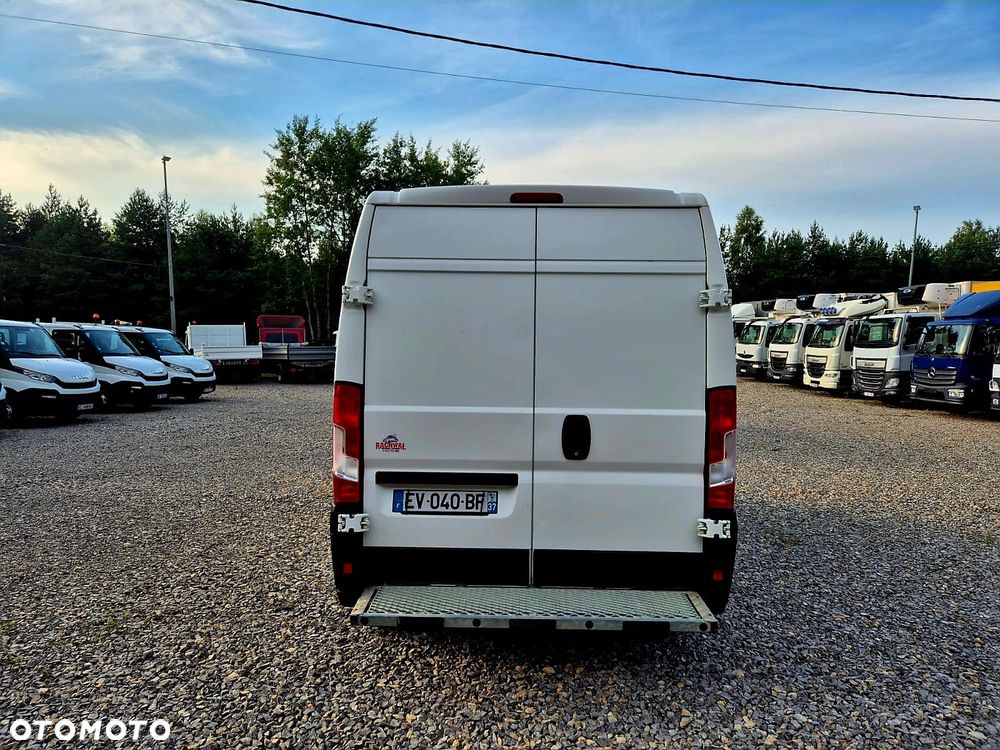 Peugeot BOXER - 4