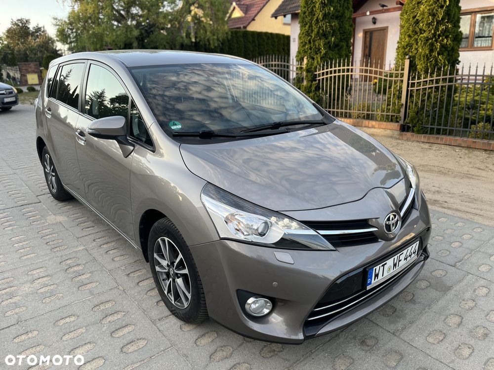 Toyota Verso 1.6 D-4D 5-Sitzer Start/Stop Comfort - 4