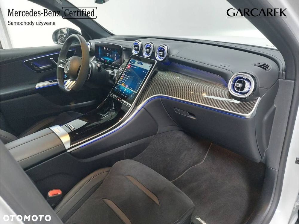Mercedes-Benz GLC - 22