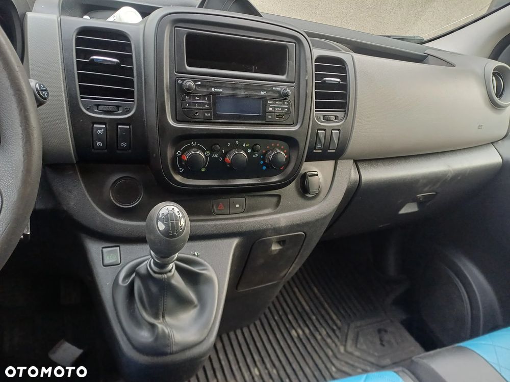 Renault Trafic Combi Expression - 17