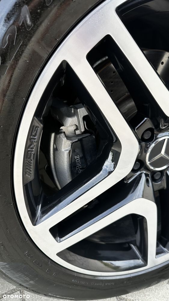 Mercedes-Benz GLS 500 4Matic 9G-TRONIC AMG Line - 11