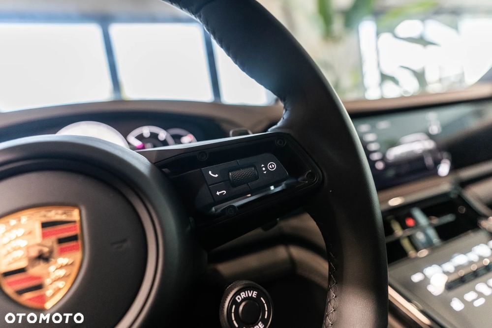 Porsche Panamera 4 E-Hybrid PHEV - 20
