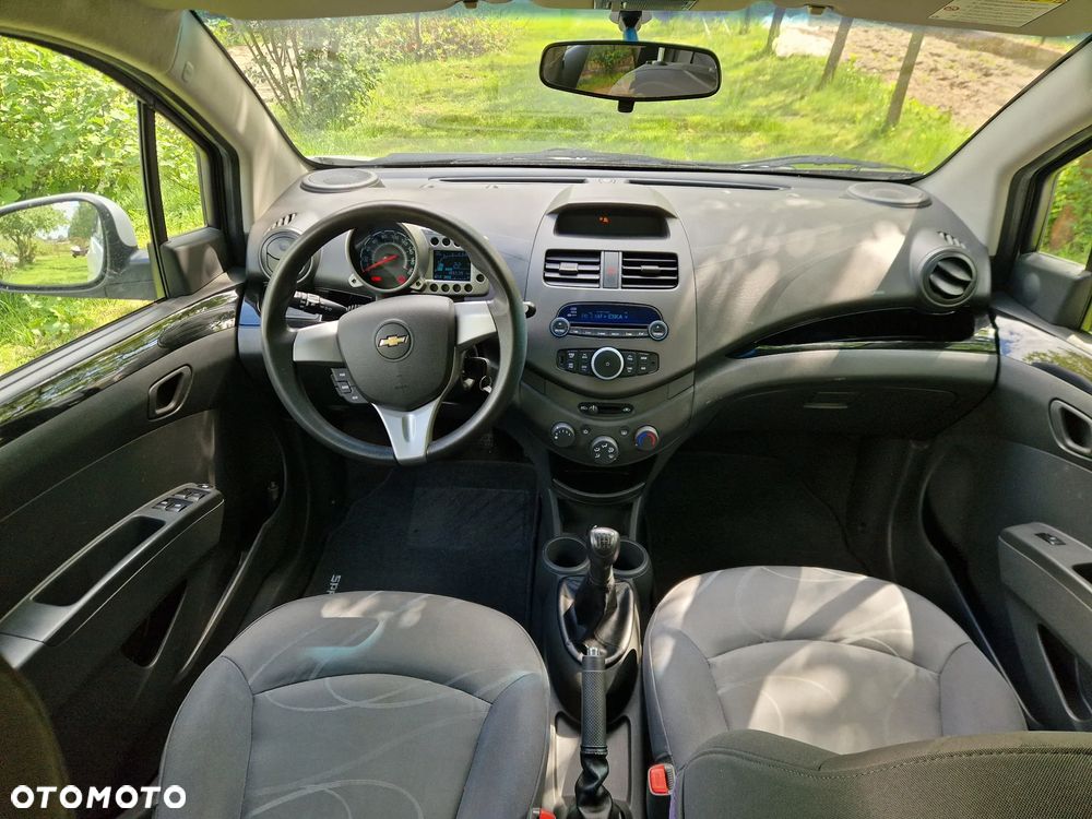 Chevrolet Spark 1.0 - 6