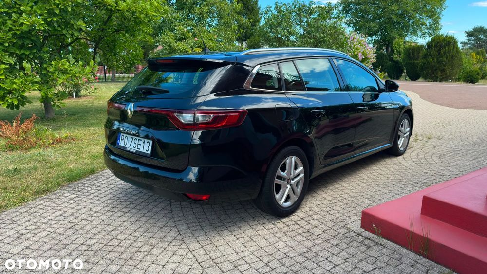 Renault Megane 1.5 Blue dCi Limited - 9