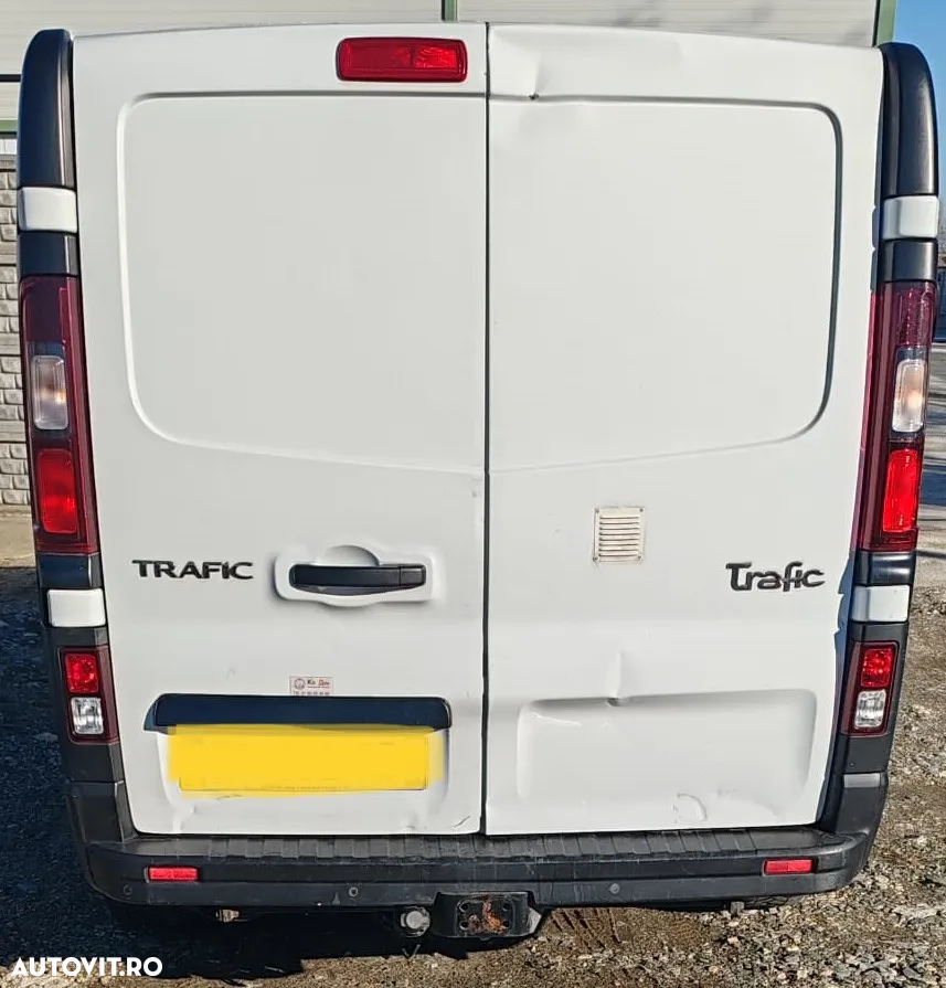 Renault Trafic - 8
