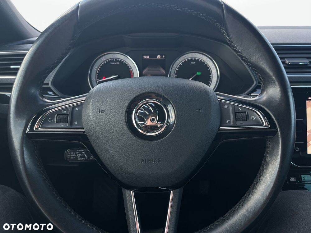 Skoda Superb 2.0 TSI L&K DSG - 20