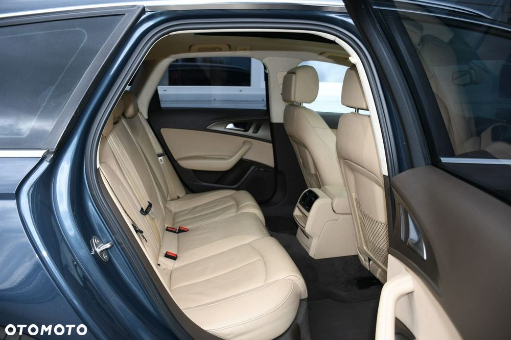 Audi A6 Avant - 32