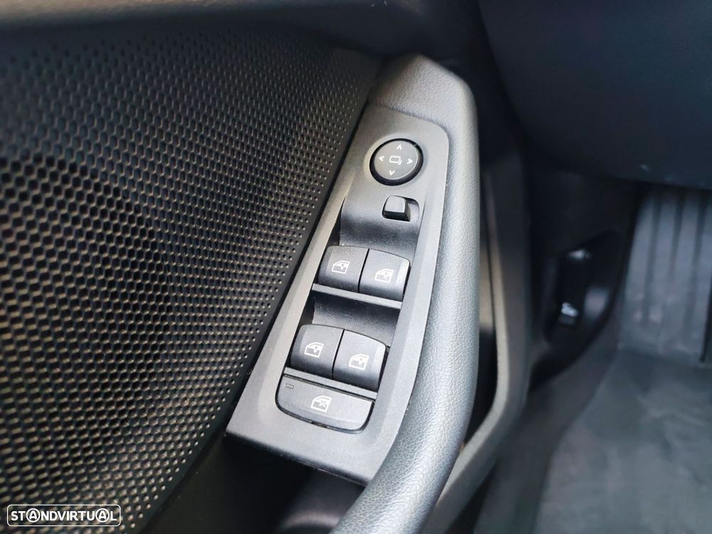 BMW 116 d Advantage - 24