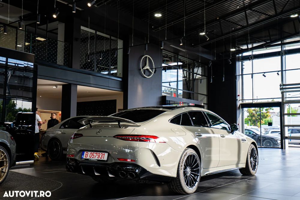 Mercedes-Benz AMG GT 4-door Coupe - 11