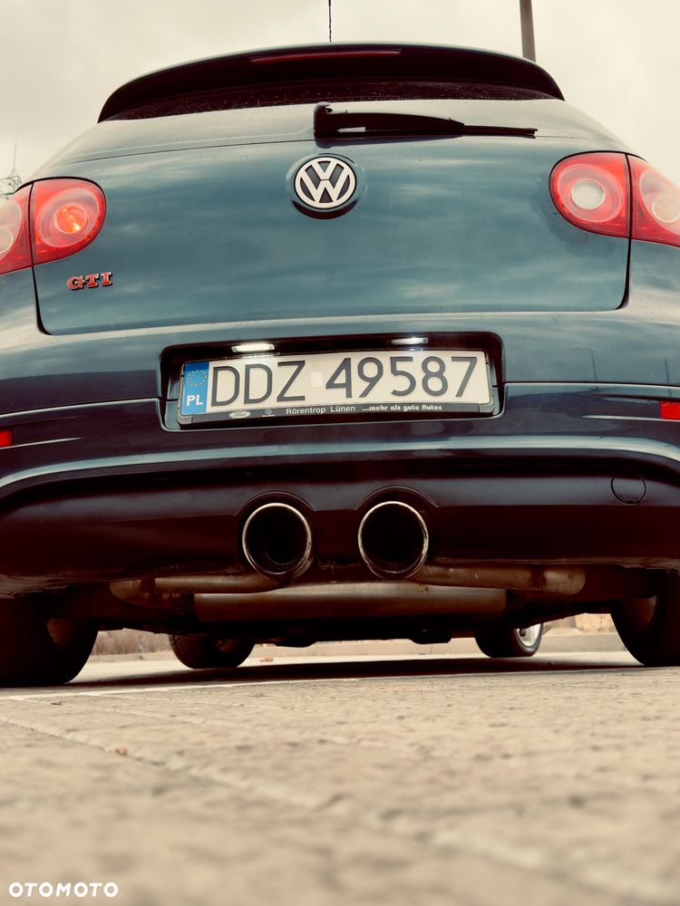 Volkswagen Golf 2.0 GTI - 13