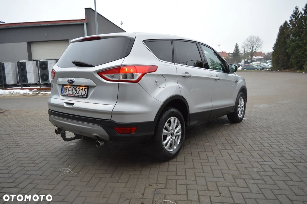 Ford Kuga 2.0 TDCi 4x4 Titanium - 9