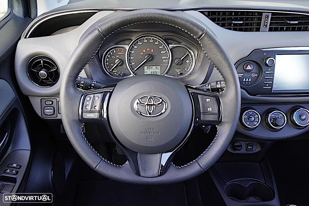 Toyota Yaris 1.0 VVT-i Comfort - 24