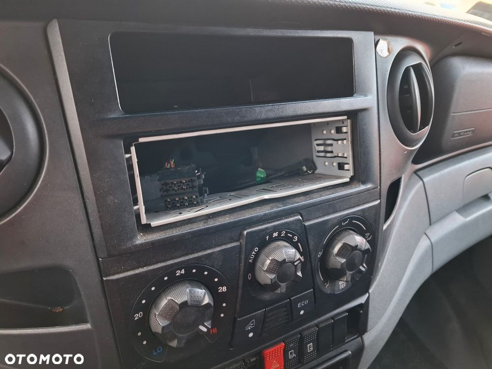 Iveco DAILY35S14 - 15