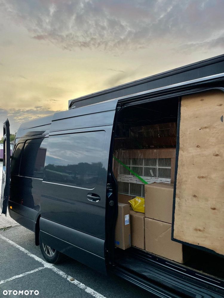 Mercedes-Benz SPRINTER - 3